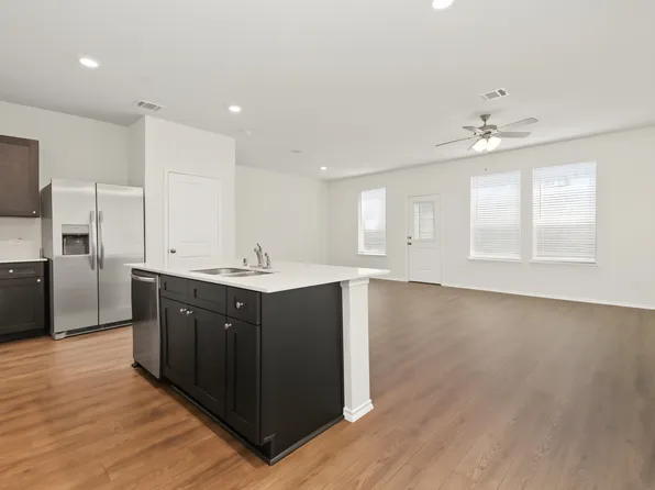 Enclave at Maxwell Creek