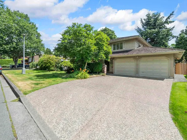 7100 Kimberley Dr, Richmond, BC V7A 4S4