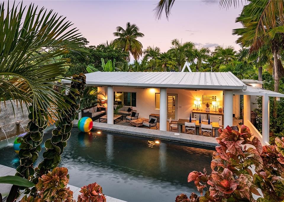 1st image of 300 Palm Cottages