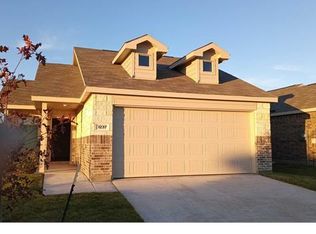 1226 Falcon Heights Dr, Forney, TX 75126