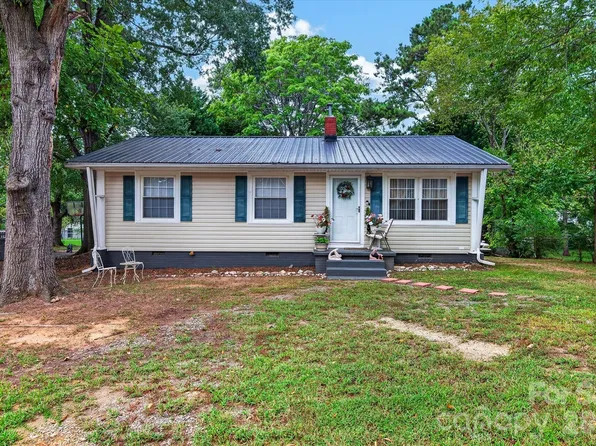 920 Longview Ave, Kannapolis, NC 28081