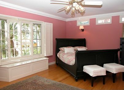 4th image of 10761 Acama St