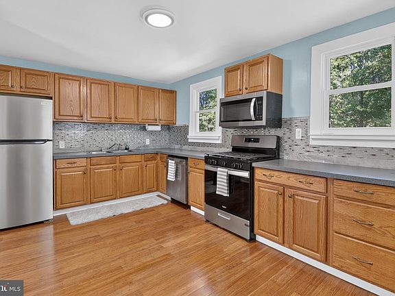 2nd image of 8339 Jacobs Rd