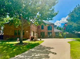 18 Hideaway Ct, Trophy Club, TX 76262