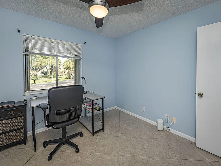 539 Shady Pine Way — Photo 22