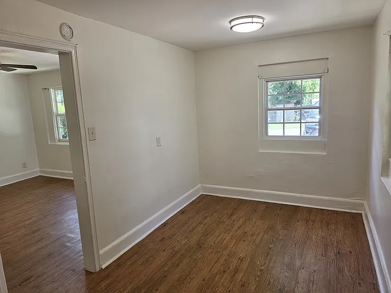 1506 Evergreen St #A — Photo 3