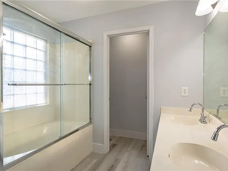 2917 Bernardino Cv — Photo 11