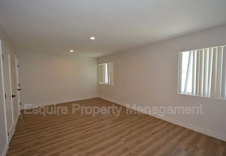 3551 W Hemlock St — Photo 17