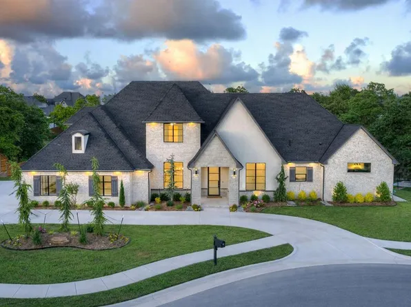 1117 Falls Bridge Ct, Edmond, OK 73034