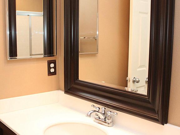 1st Floor Bathroom - In Bedroom