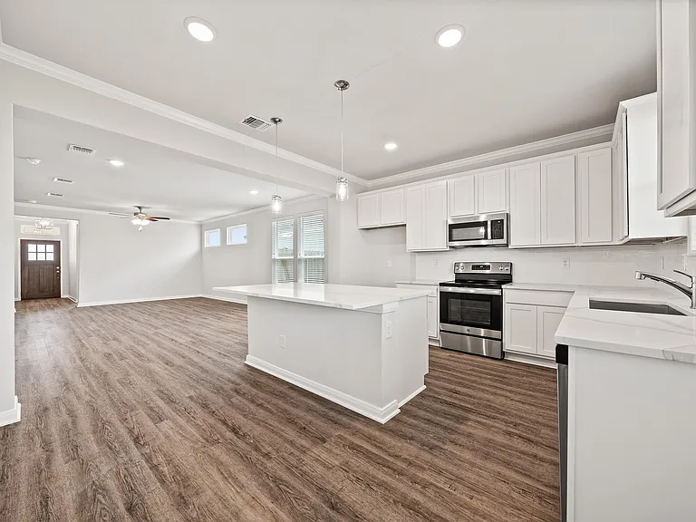 Kitchen/Living Room
