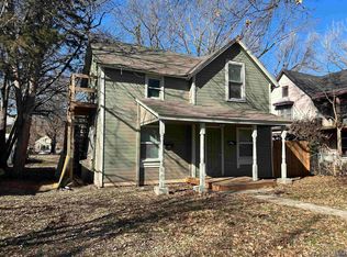 1327 SW Garfield Ave, Topeka, KS 66604