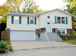 2368 Hempline Ct, Saint Louis, MO 63129