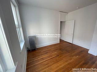 116 Warren St APT 21, Boston, MA 02135