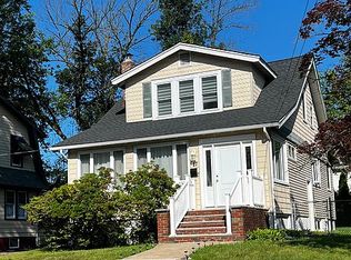 27 Meadowbrook Rd, Maplewood, NJ 07040