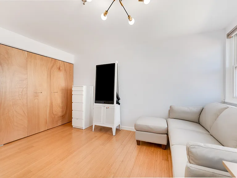 128 Tudor St #D — Photo 14