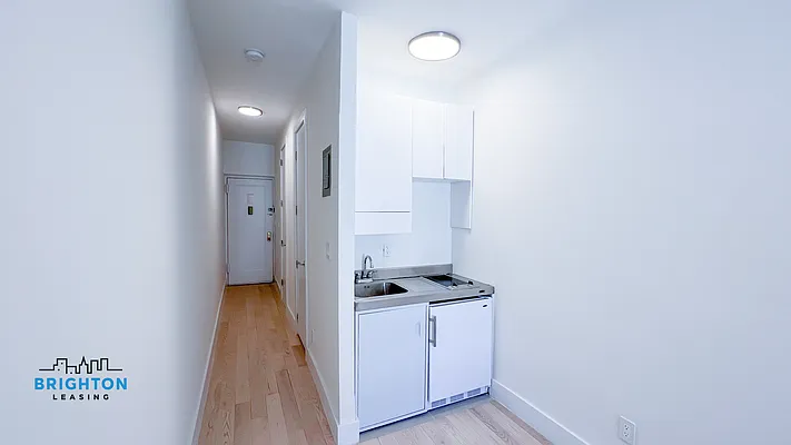 Rented by Brighton Management | media 7