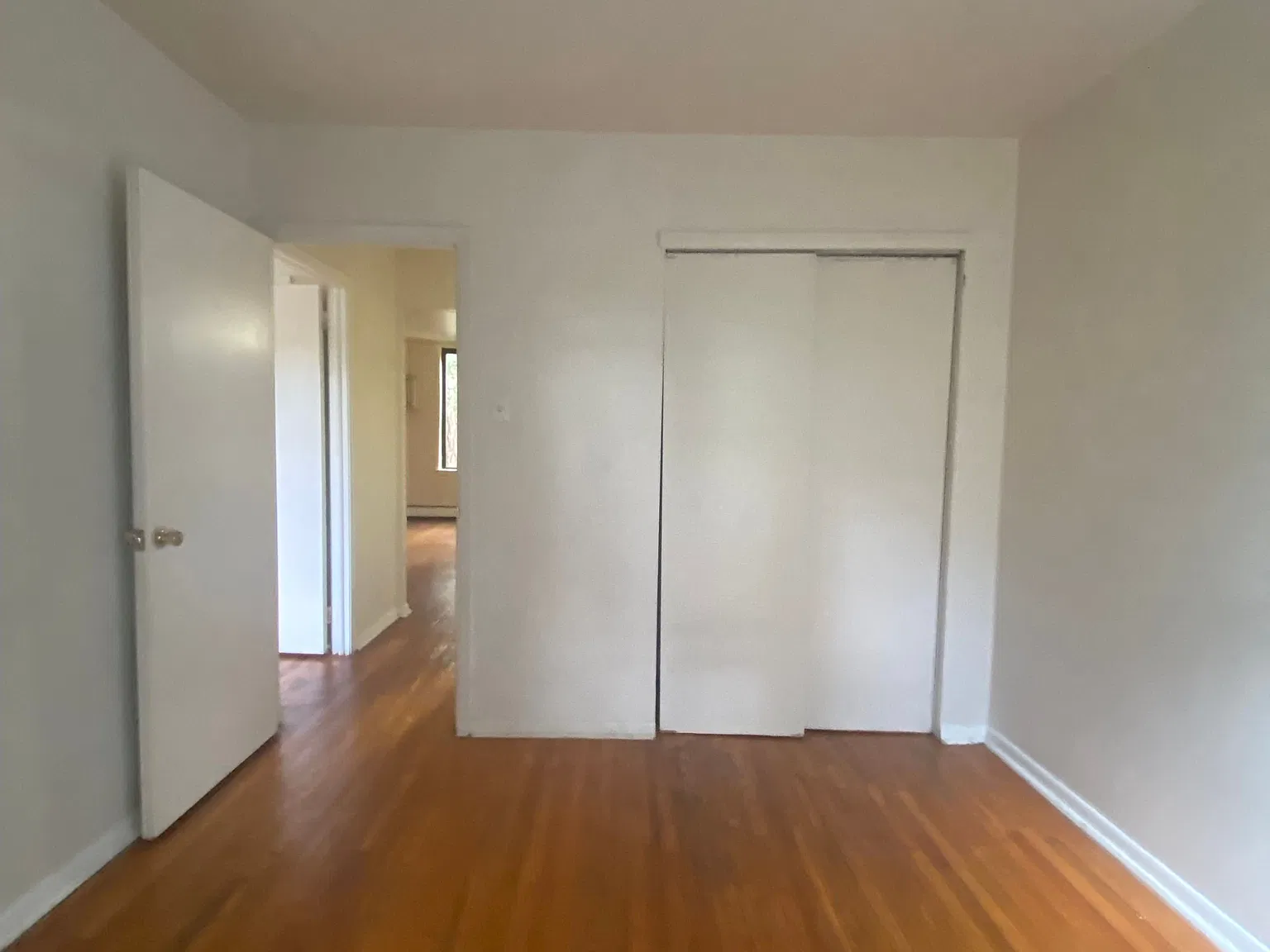2 bed, 13362 sqft, $1,500 — Photo 2