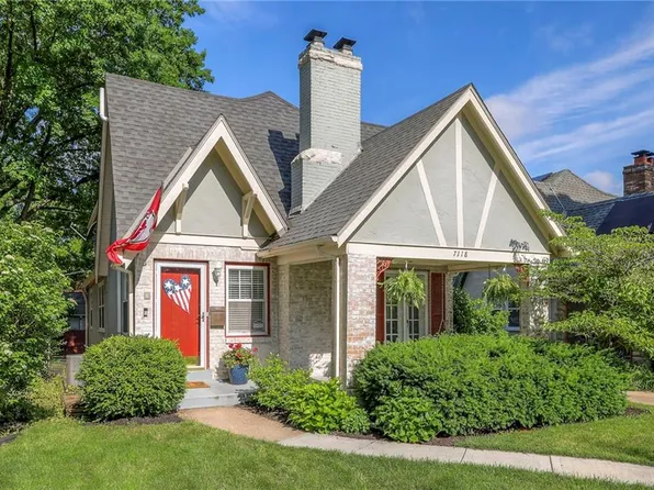 7118 McGee St, Kansas City, MO 64114