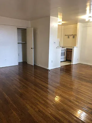 Rented by Voro, LLC | media 9