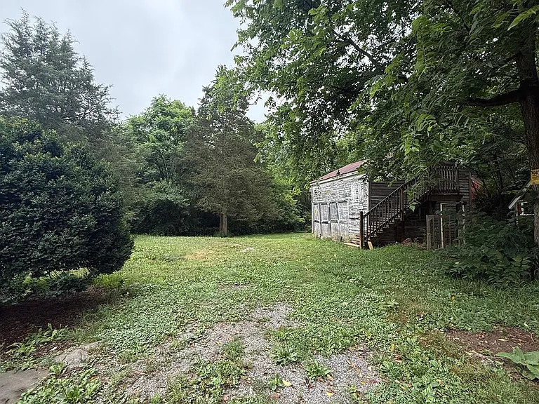 10860 Winchester Ave — Photo 27