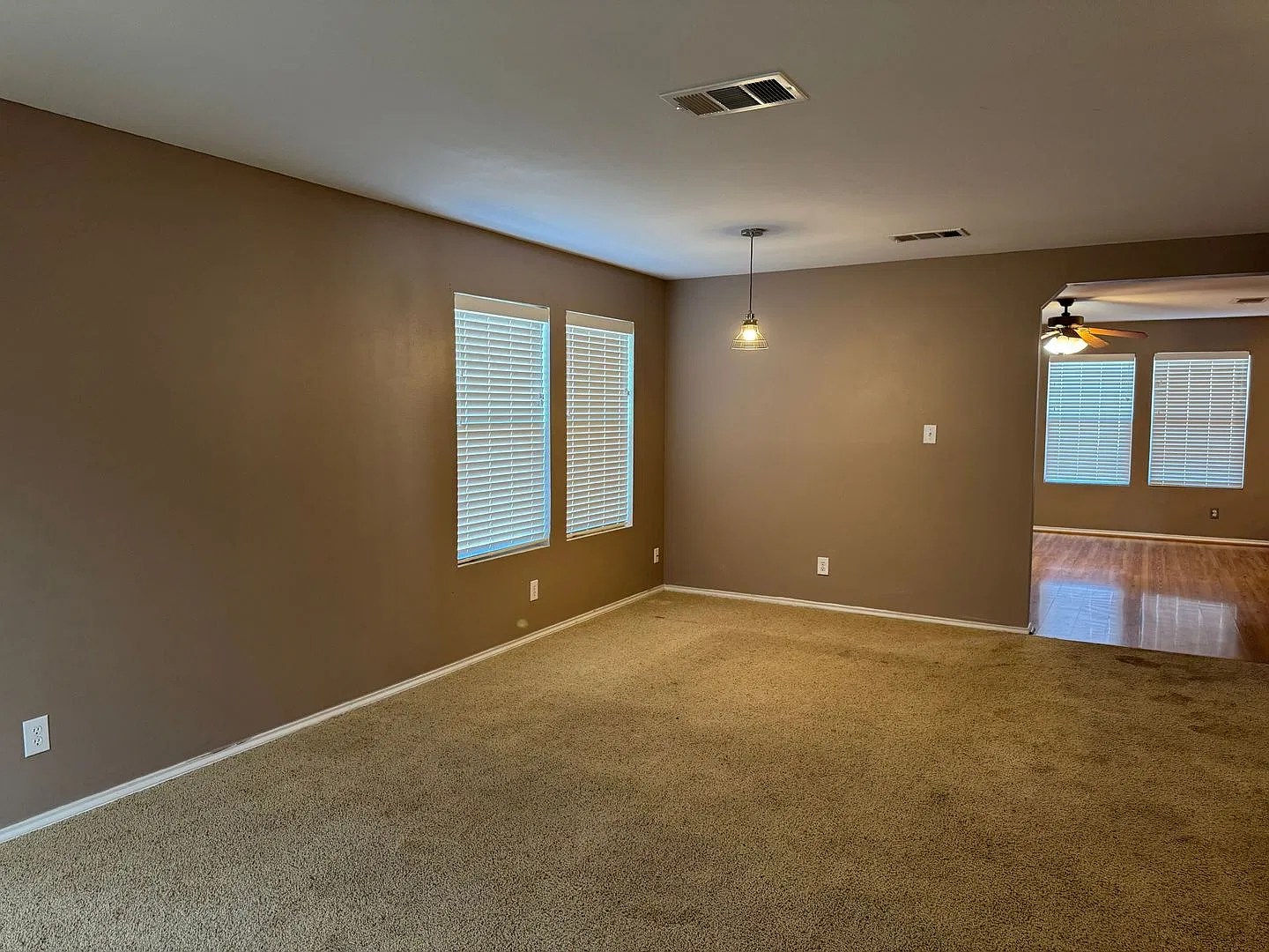 Welcome home to 25607 Crimson Beauty! — Photo 3