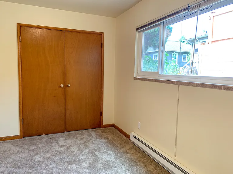 916 NE 70th St #4 — Photo 23