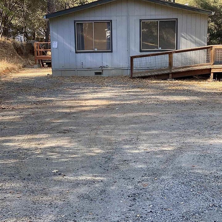 1st image of 15100 Lupine Ln
