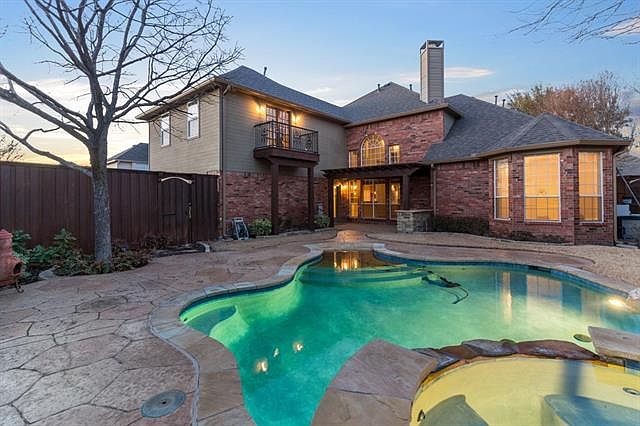 1st image of 3608 Briarcliff Dr
