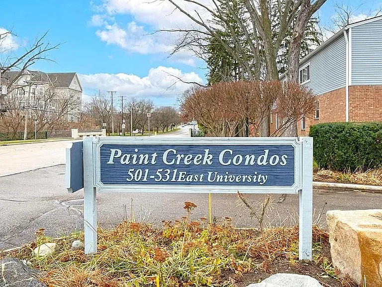 529 E University Dr #1203 — Photo 1