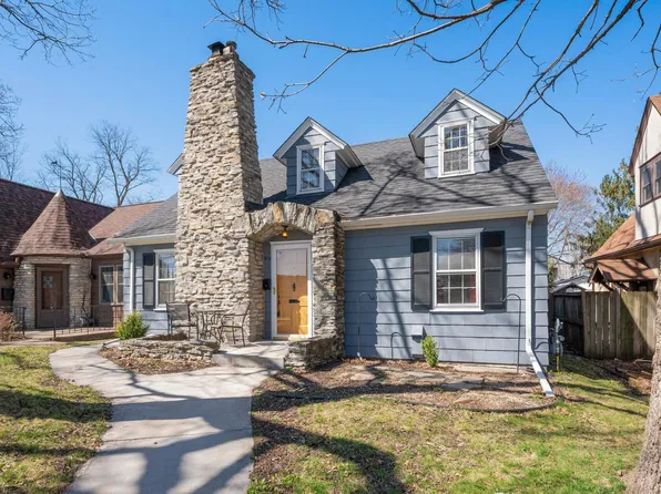 529 Warwick St, Saint Paul, MN 55116