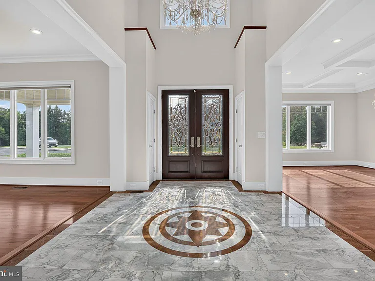13828 Travilah Rd — Photo 4