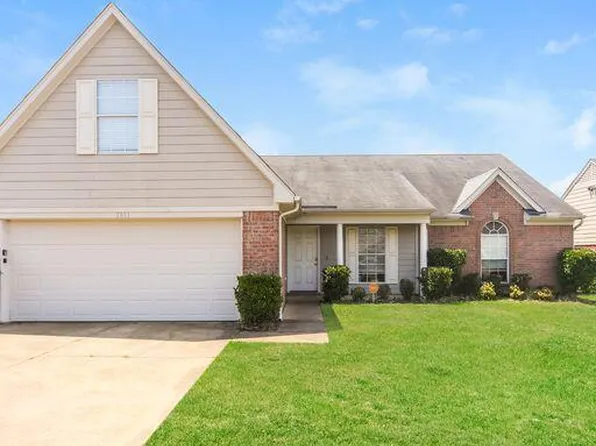 1911 Clairmont Dr, Southaven, MS 38671