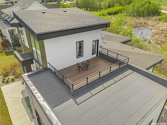 5th image of 144 Greenbryre STREET