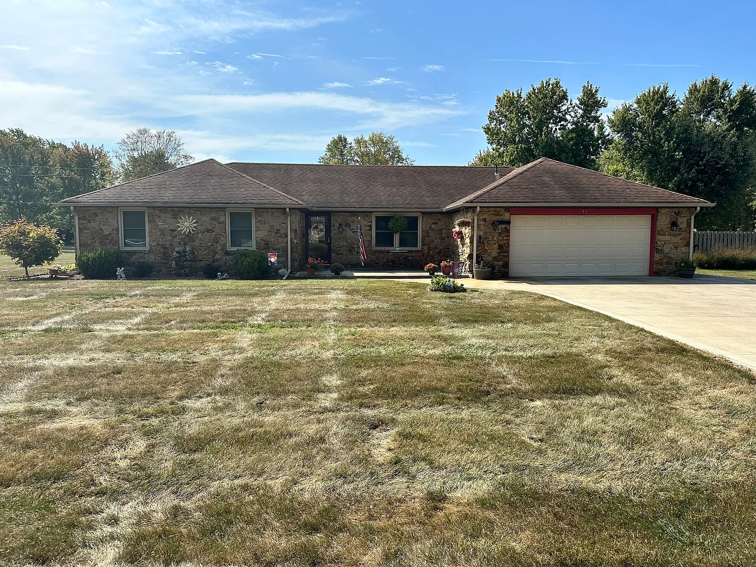 139 Chitwood Dr photo 1