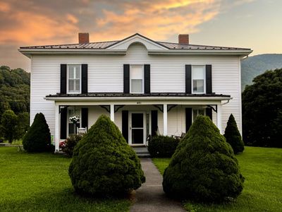481 Rocky Hollow Rd, Troutdale, VA, 24378