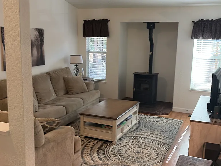 Sierra Springs Dr — Photo 5
