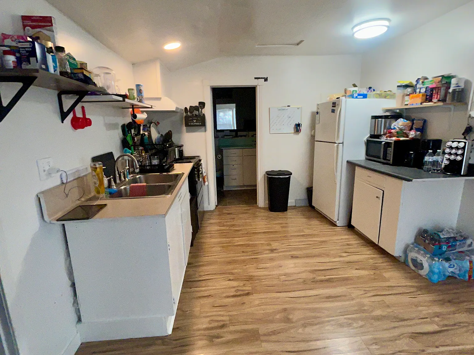 1 bed, 600 sqft, $1,000 — Photo 4