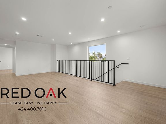 2nd image of 415 N La Fayette Park Pl #417.5
