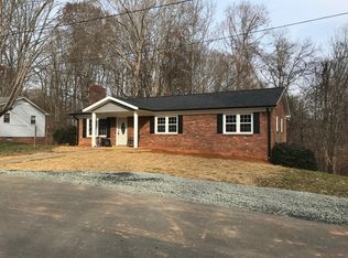 109 Lauren Dr, Elkin, NC 28621