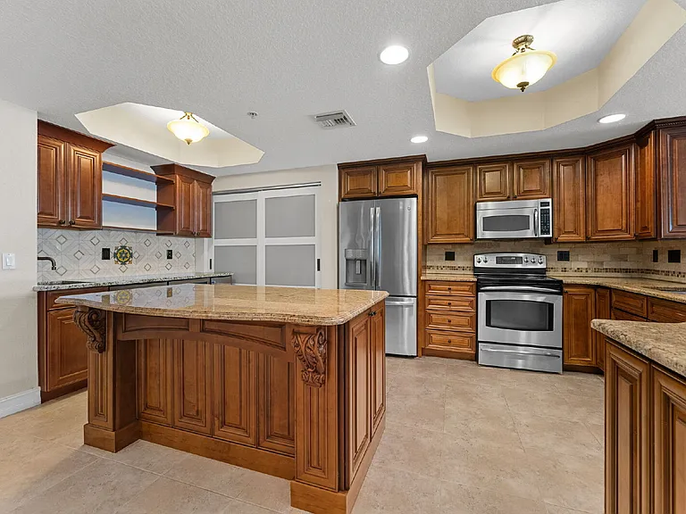 480 Sail Ln #204 — Photo 9