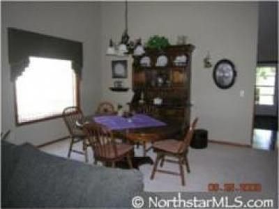 4th image of 13035 Brookside Ln N