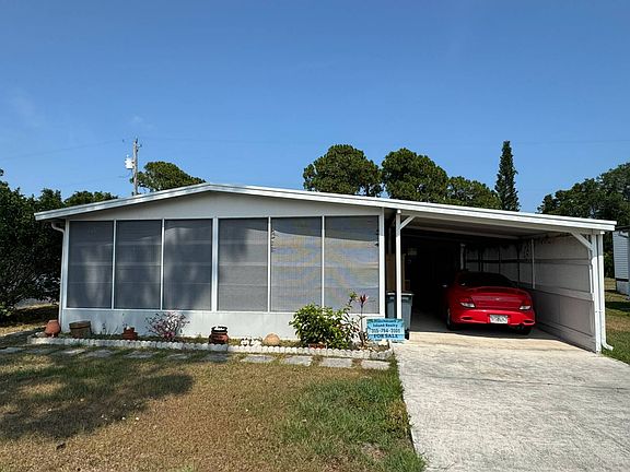 2nd image of 420 E Erie Dr