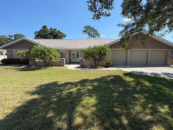 7913 Broadmoor Pines Blvd, Sarasota, FL 34243