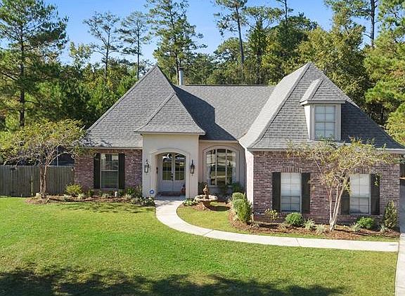 4th image of 204 Golden Meadow Dr