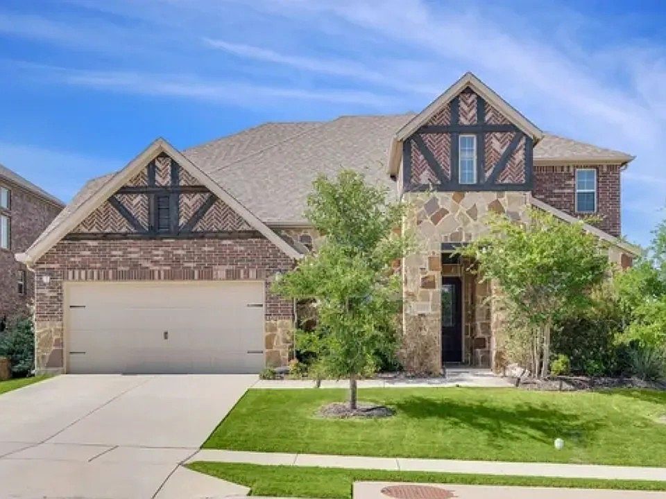 1st image of 1000 Indian Grass Ln