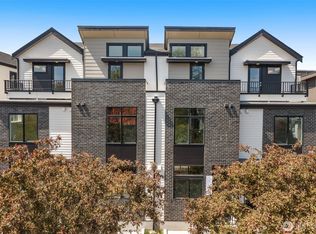 8341 B 12th Ave NW, Seattle, WA 98117