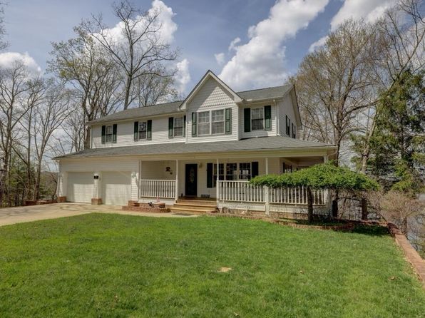 245 Circle Hill Rd, Ghent, WV 25843