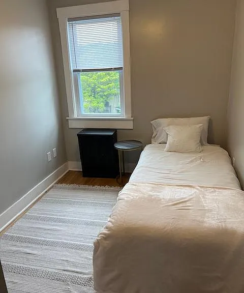 3300 Parkview Ave — Photo 5