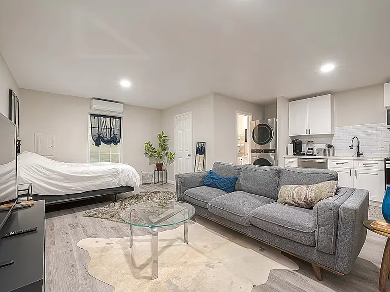 1352 Dorothy St #C — Photo 4